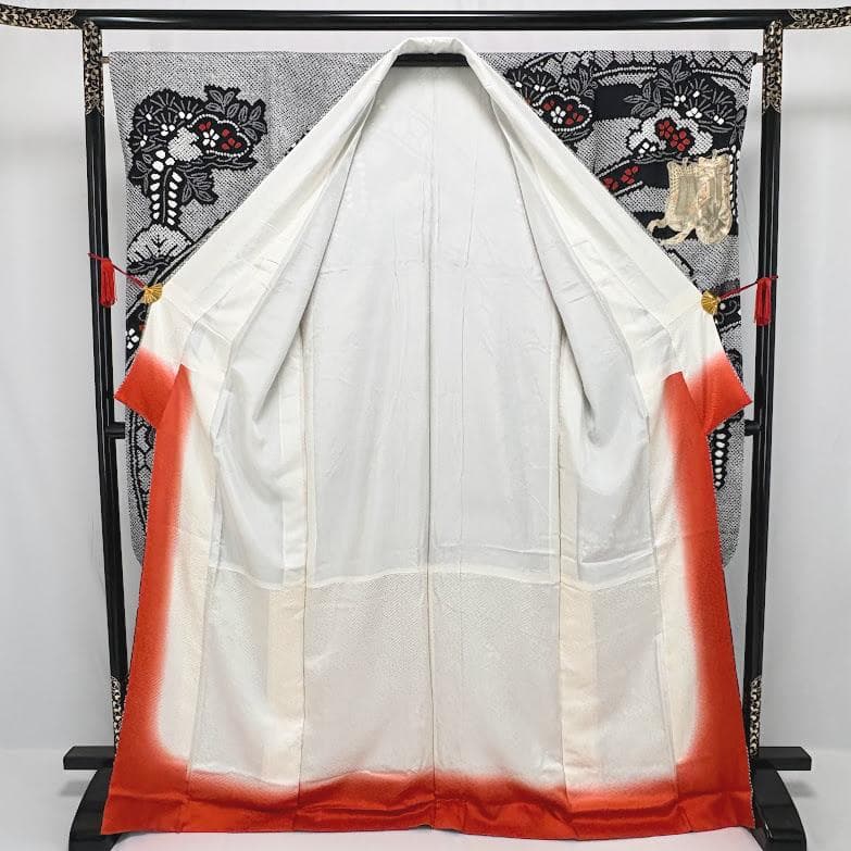 ゆりのはな　総絞り　振袖　金彩友禅入り　金駒刺繍　熨斗柄　黒色系　正絹　C002