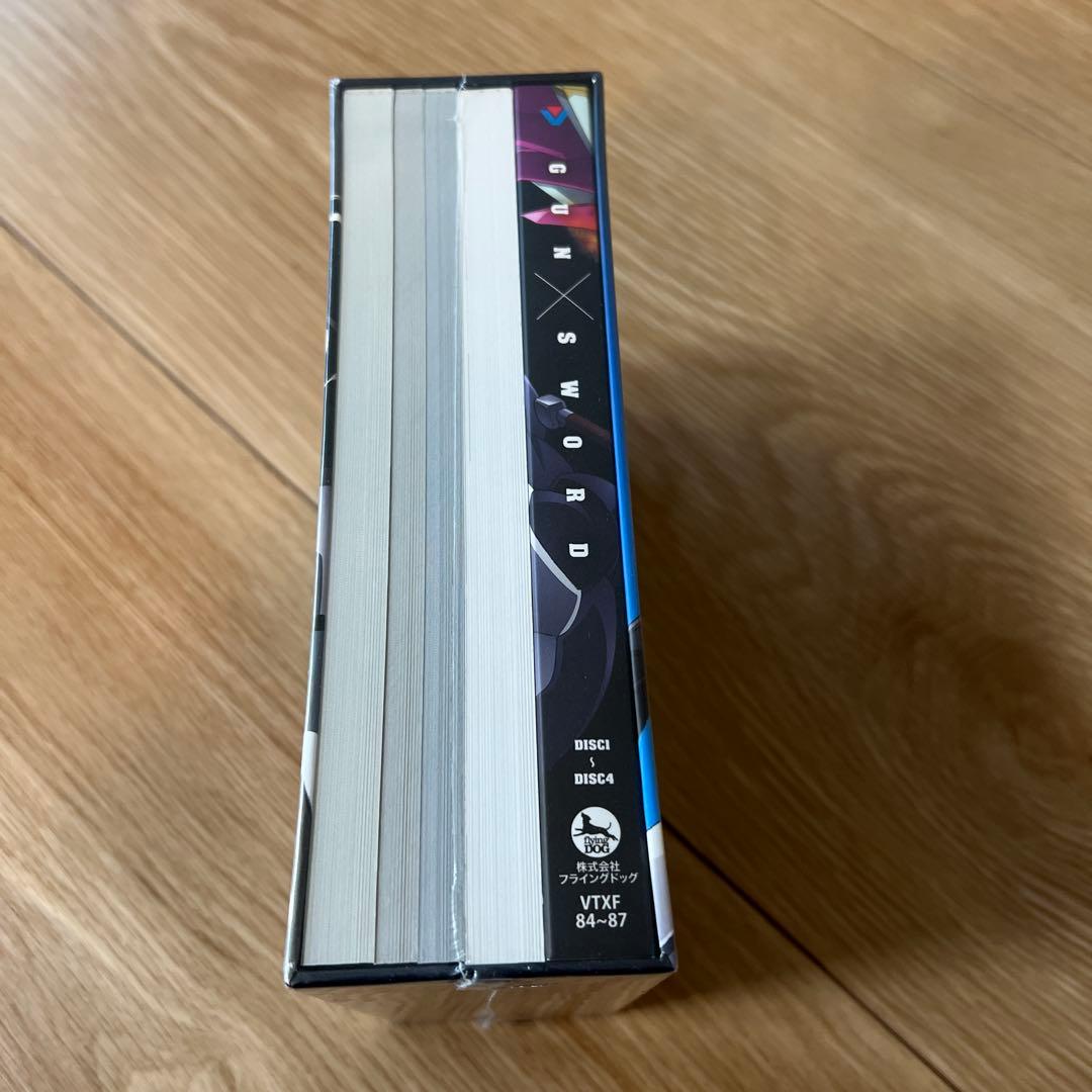 ガン×ソード Blu-ray BOX〈完全限定盤・4枚組〉　新品未開封