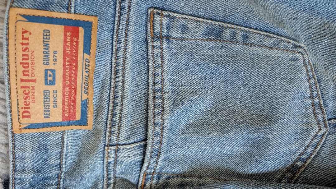 flare jeans d-akii 0clba　W.23 L.28