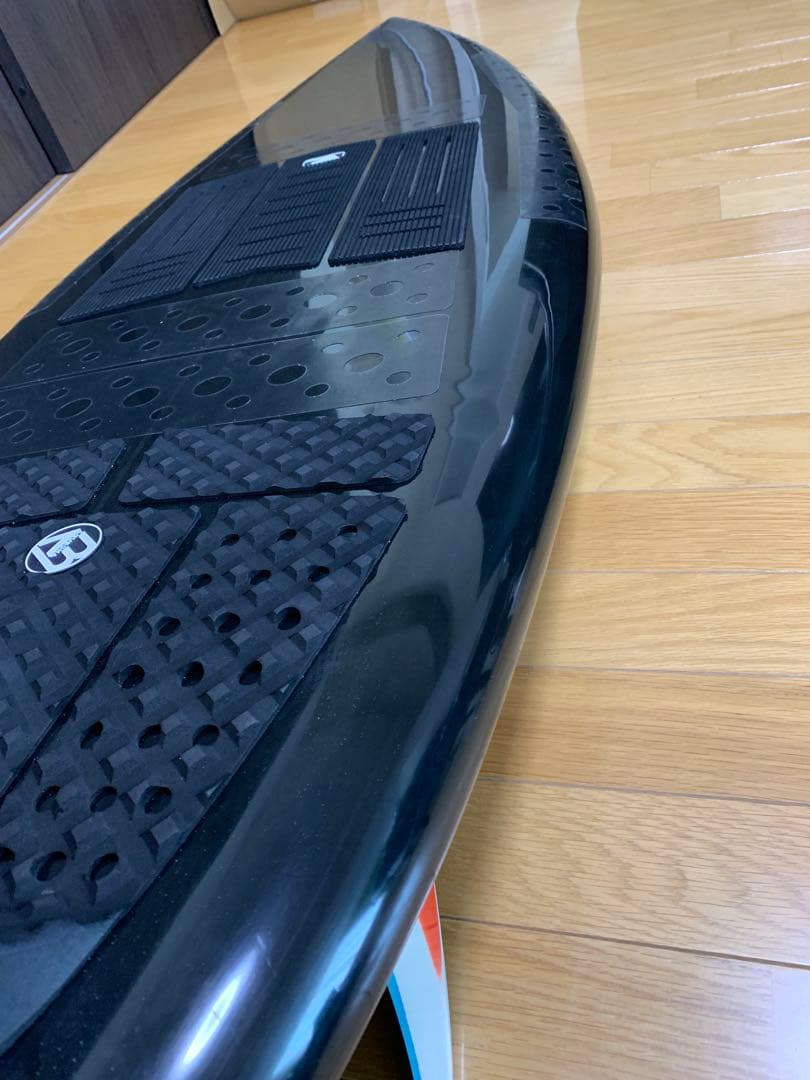 【美品】MASA shape ツインピン 5'11 高浮力 ハードケース付き