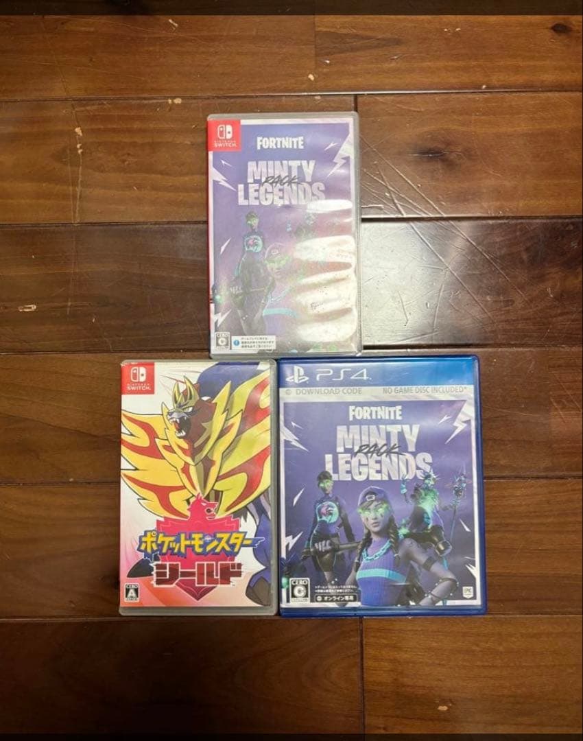 Switch本体 完品 動作OK ドック付 即発送　おまけ付き