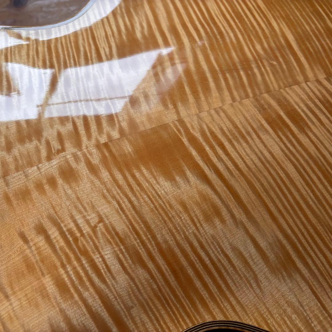 2006年製 Eastman AR910CE Blonde