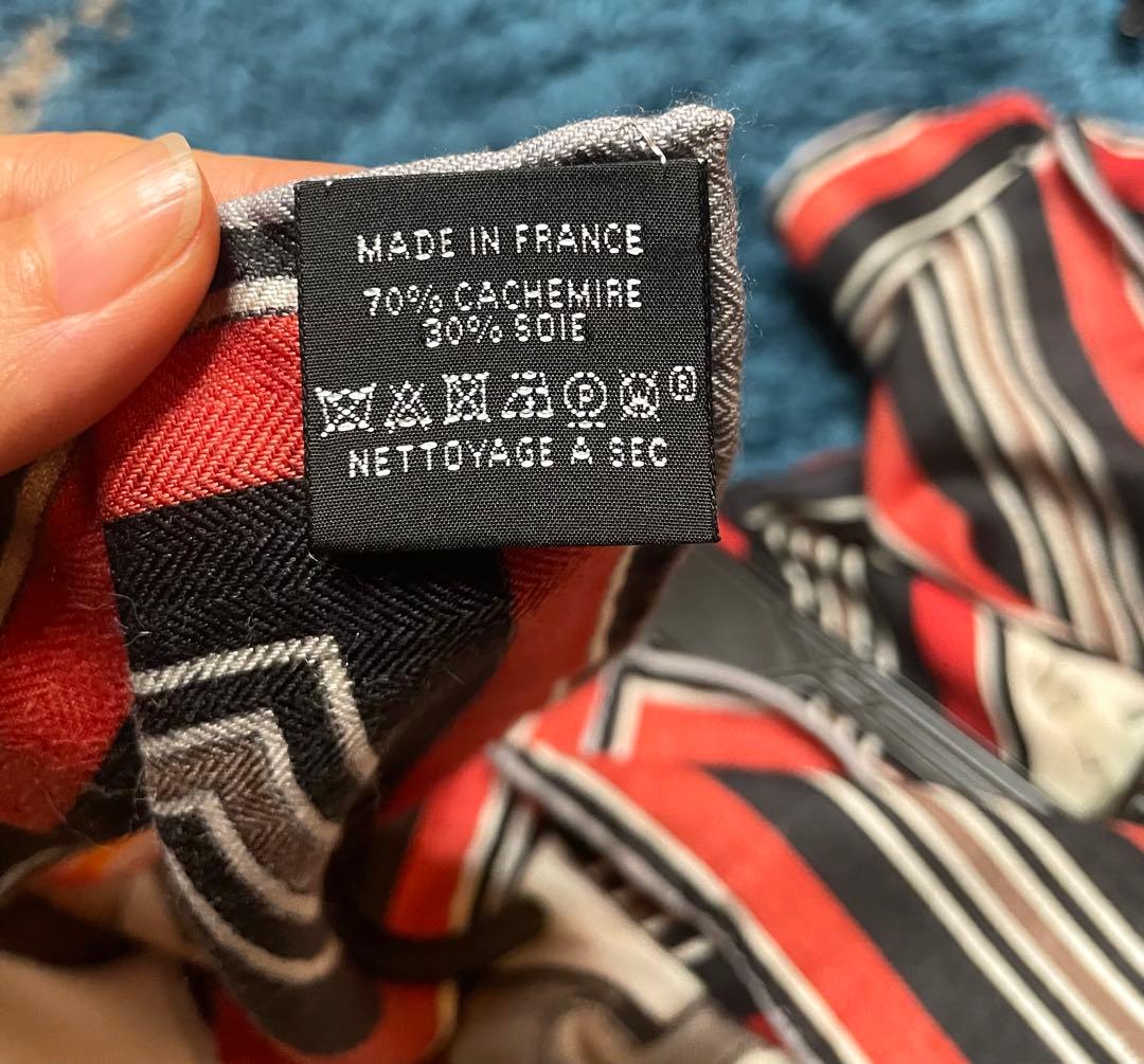 ノーブランド　カシミアシルク　大盤ストール　140センチくらい　上質