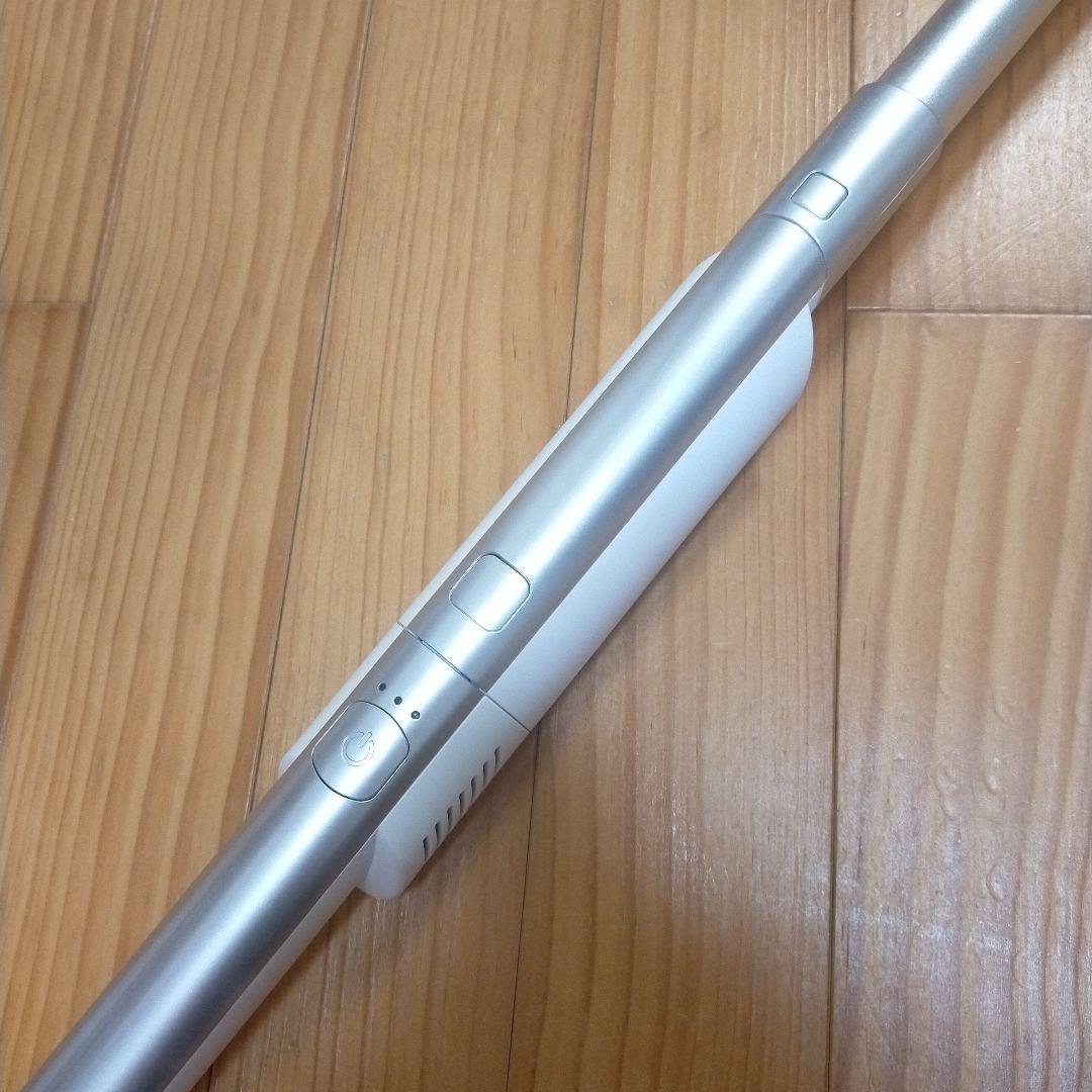 AQUAコードレススティック掃除機 充電台付き AQC-HX1A