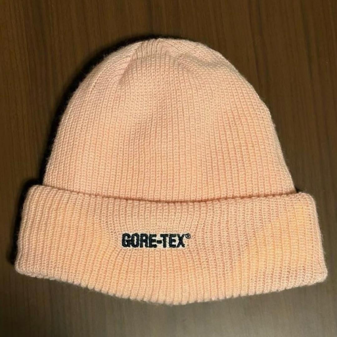 あ*き様 Supreme GORE-TEX ビーニー　ピンク