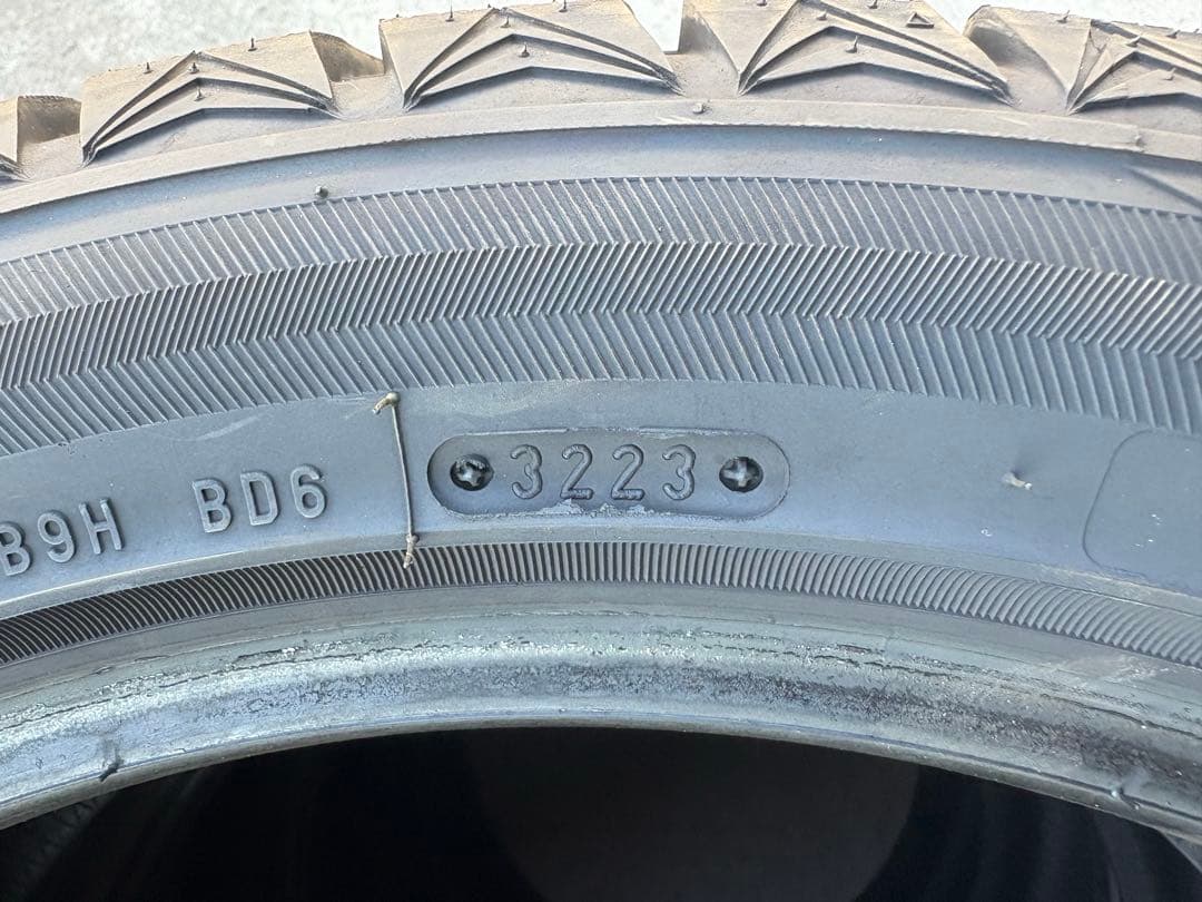 送料無料　245/45R19 スタッドレス　ANTARES GRIP WP 4本