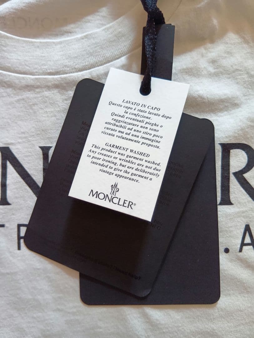 【新品】MONCLER / モンクレール　アイスグレー Tシャツ