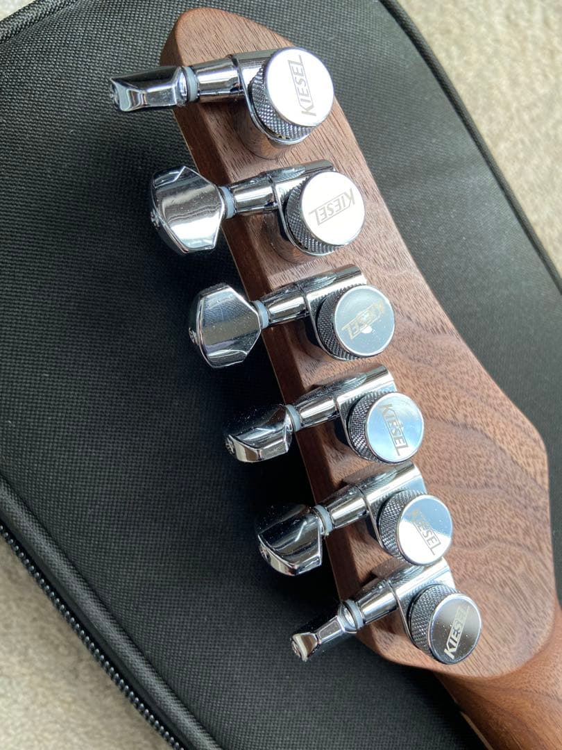 Kiesel Lyra ストラト 24フレット SSH