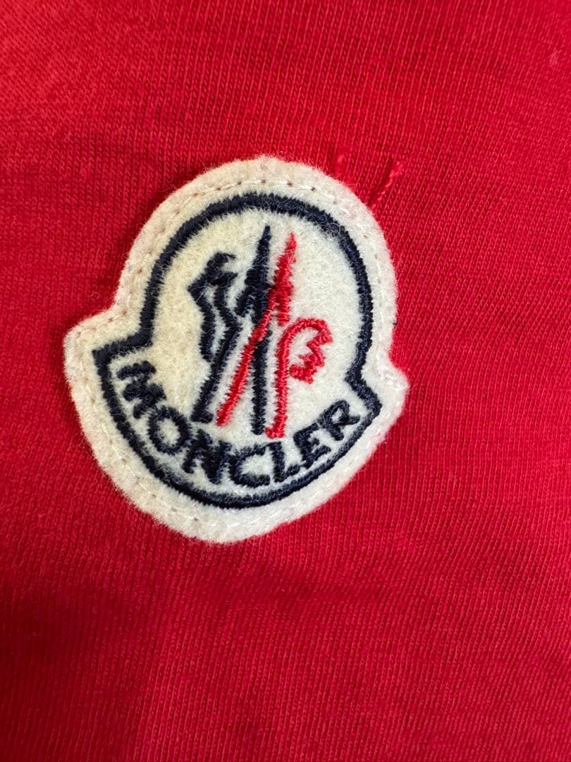 ス*コ様 MONCLER モンクレール 限定品　プリントTシャツ red