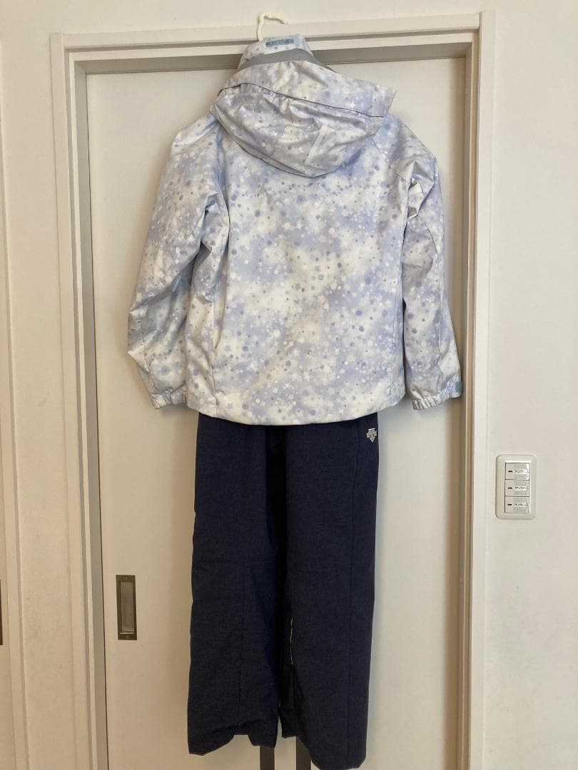 DESCENTE(デサント) スキーウェア上下セット(子ども用) 白紺色