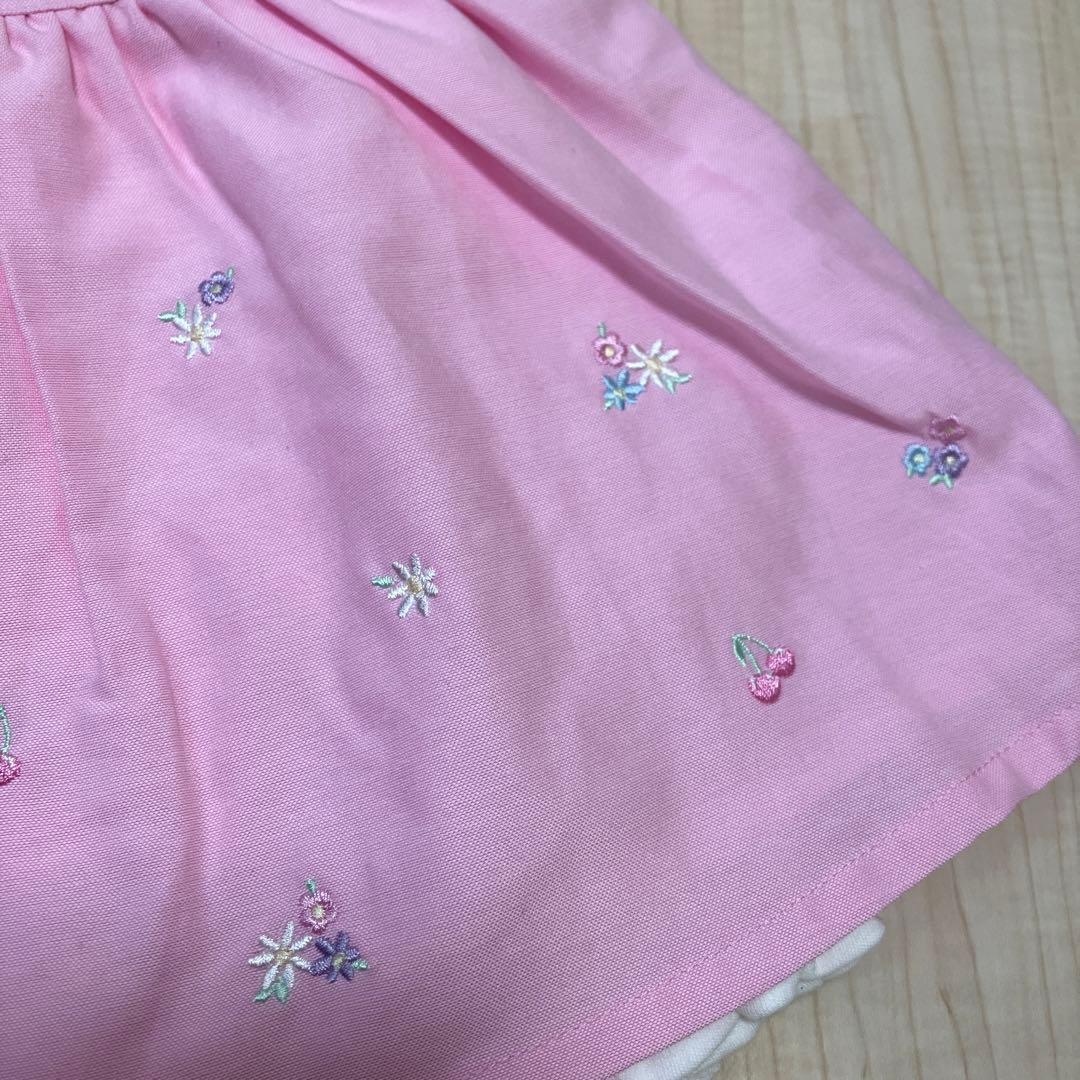 ［新品］メゾピアノ　うさぎマスコット　エプロンスカート＆ロンパース　セット