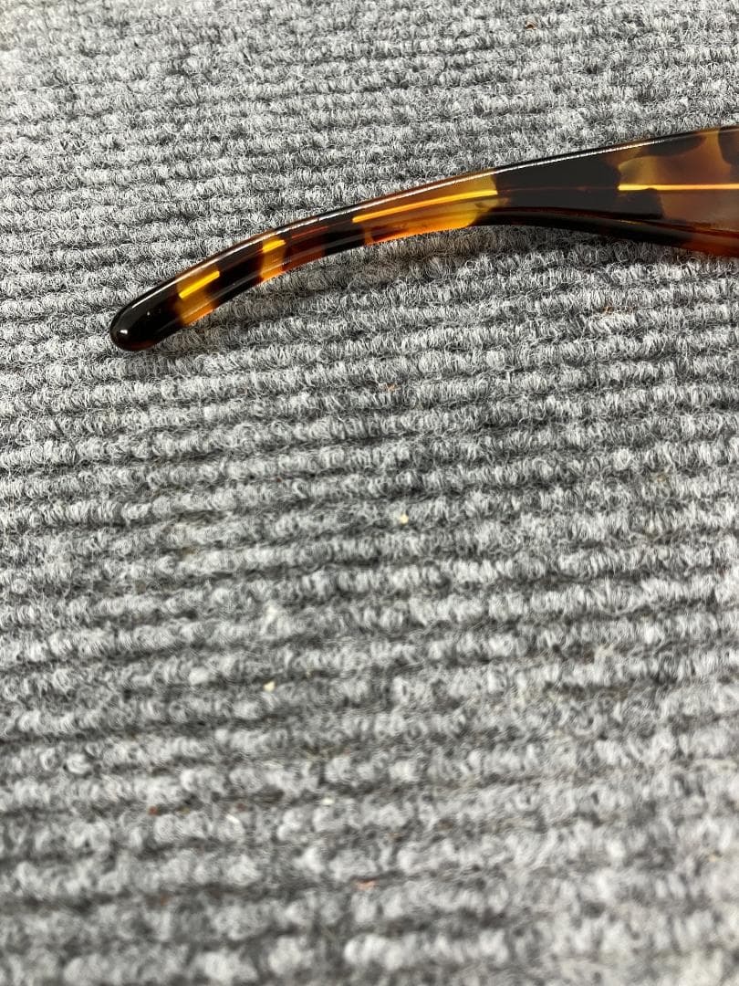 GUCCI　グッチ　サングラス　GG2195/S　252