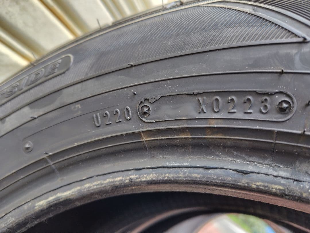 ファルケン ZIEX 205/60R16 夏タイヤ 2023年製