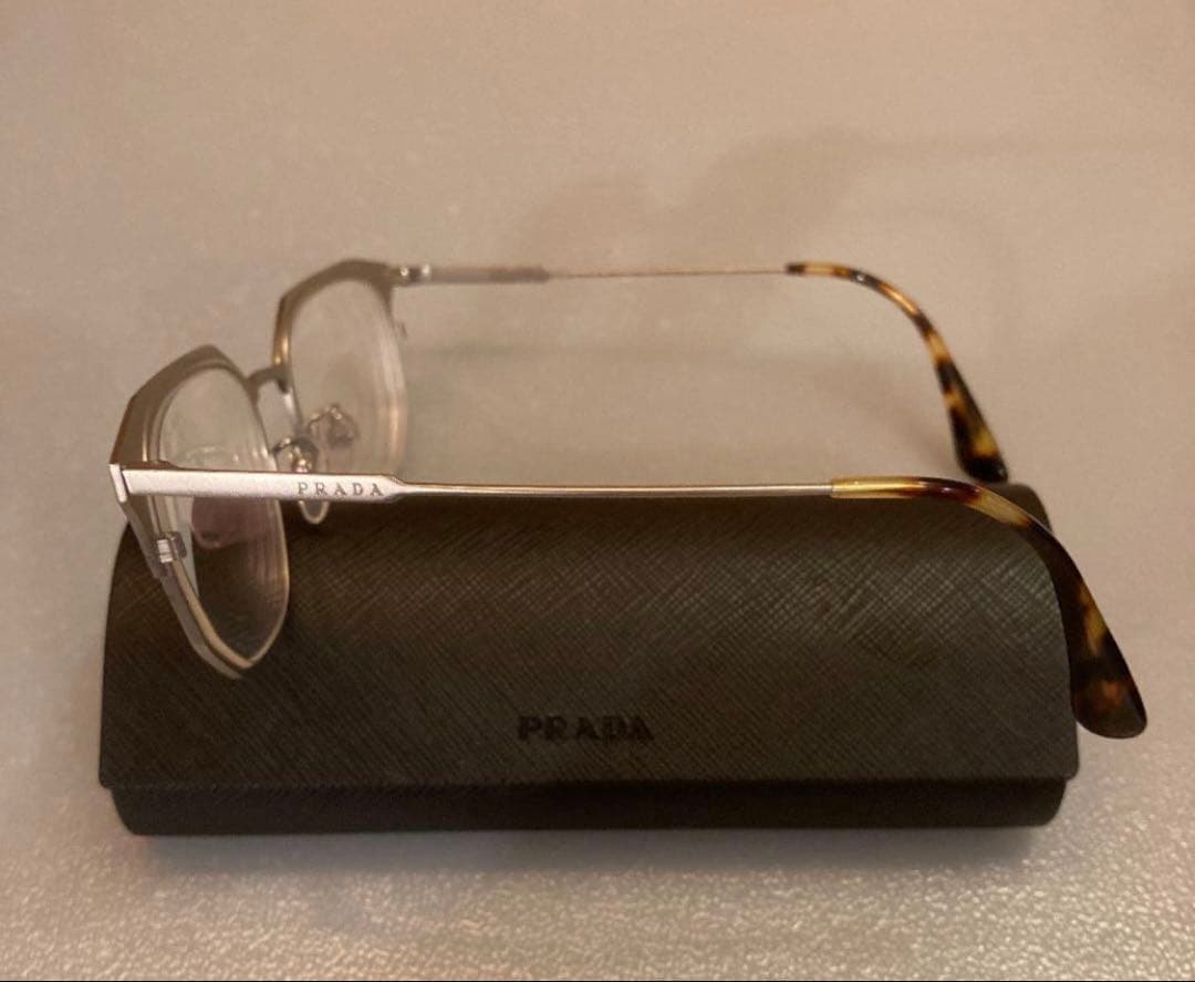 PRADA プラダ　メガネ　眼鏡