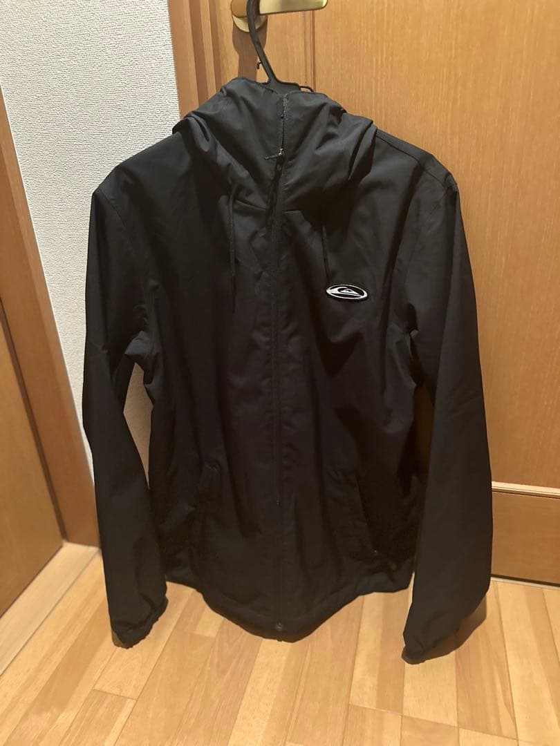 QUIKSILVER 超美品 ジャケット＆パンツ スノーボードウェア上下