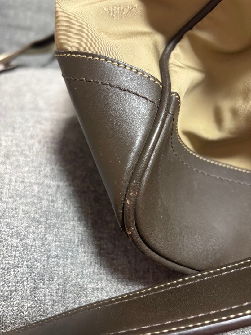 パドロック COACH コーチ 2way ボストンバッグ ハートキーホルダー