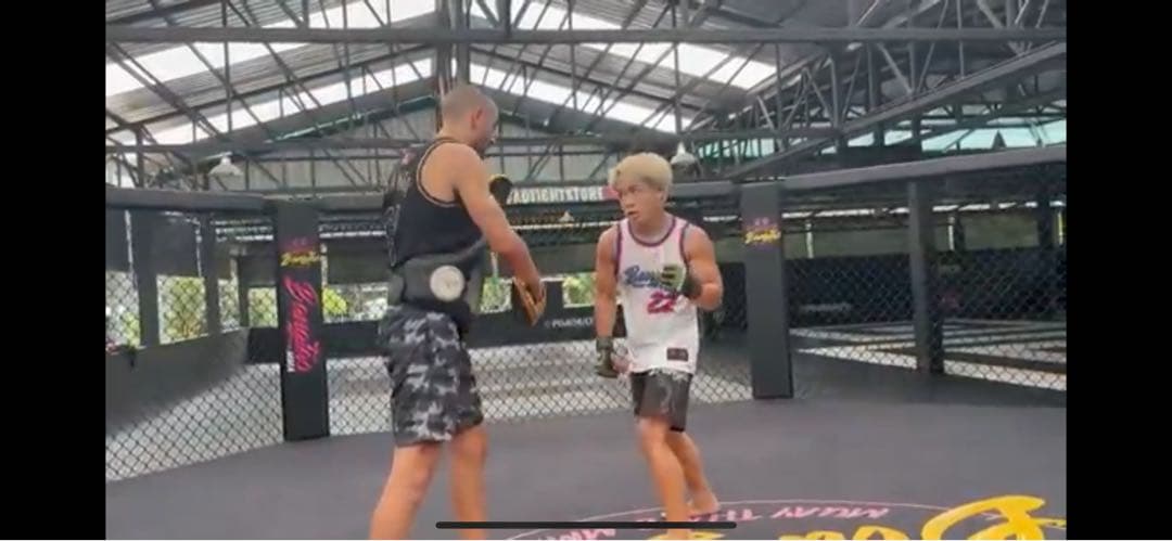 【新品未使用】バンタオジム ムエタイ & MMA タンクトップ　ヒロヤ着用