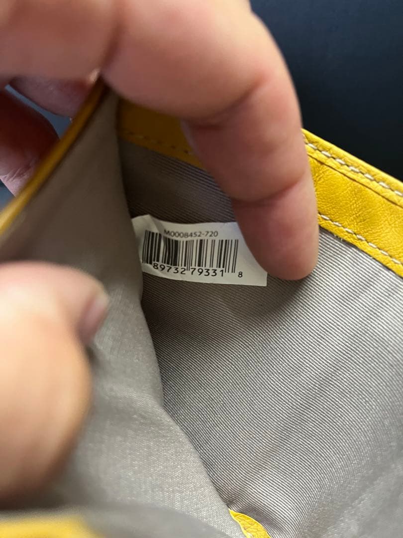 マークジェイコブス　イエローレザー二つ折り財布