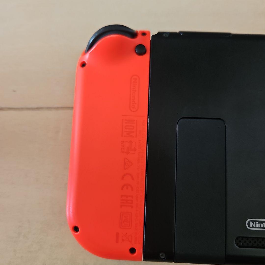 ジャンク Nintendo Switch 本体 青と赤のJoy-Con