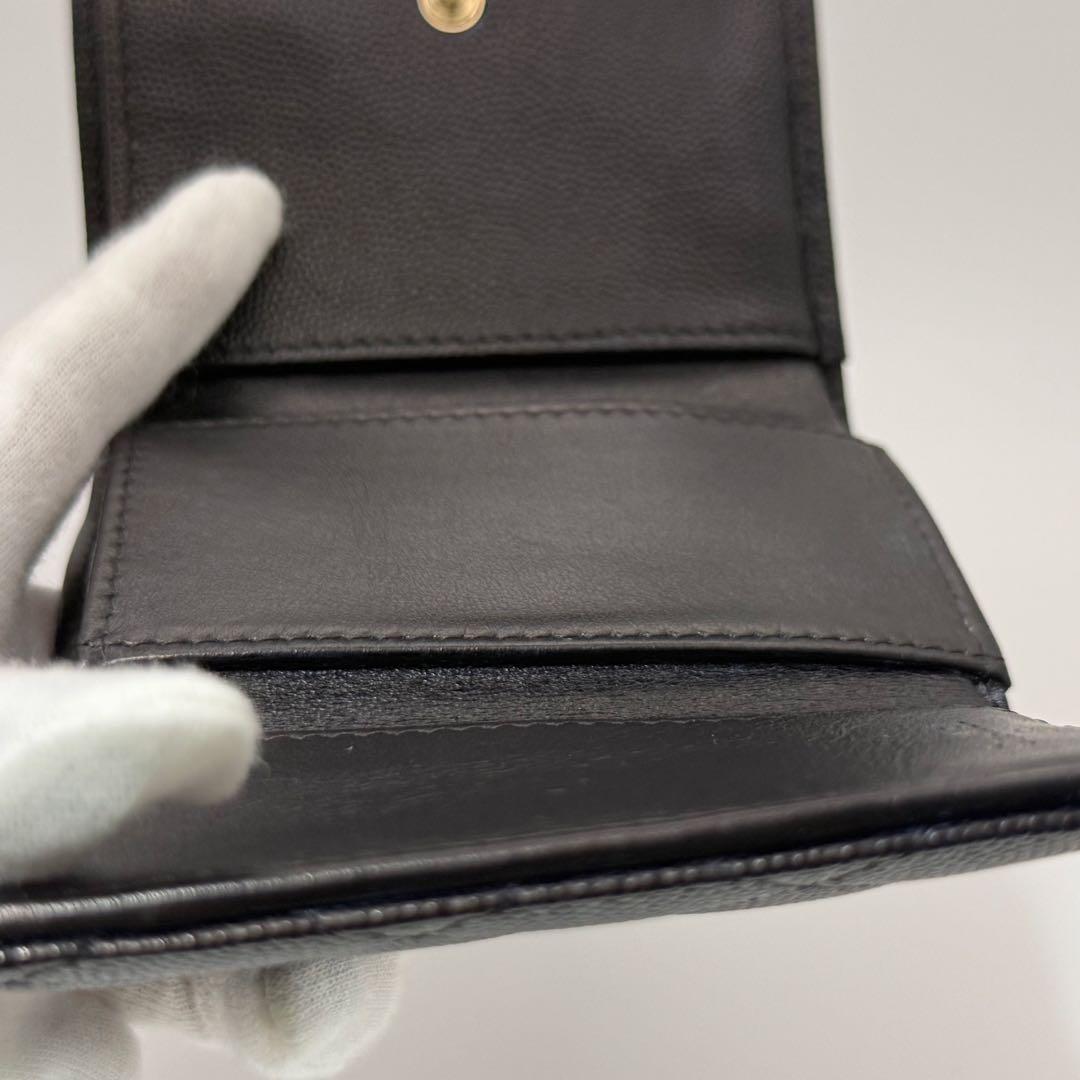 【美品】シャネル　CHANEL キャビアスキン　財布　マトラッセ　三つ折り
