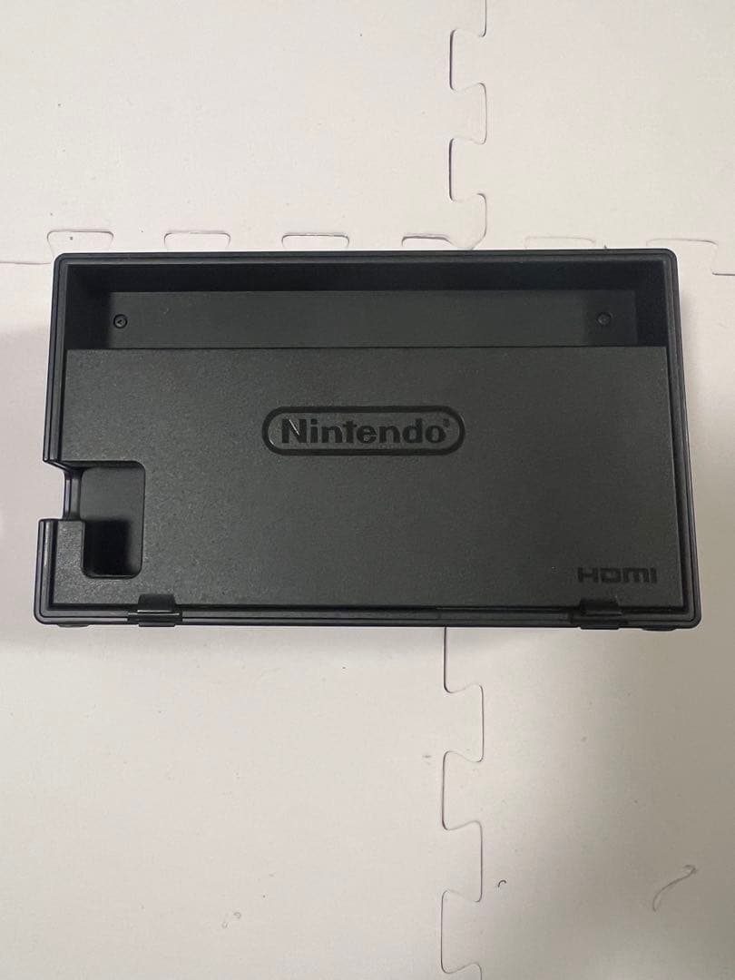 任天堂 Switch 本体　(箱なし)