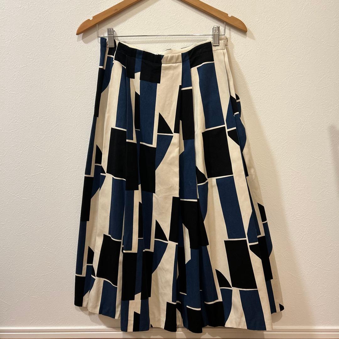 marimekko sermi プリーツスカート
