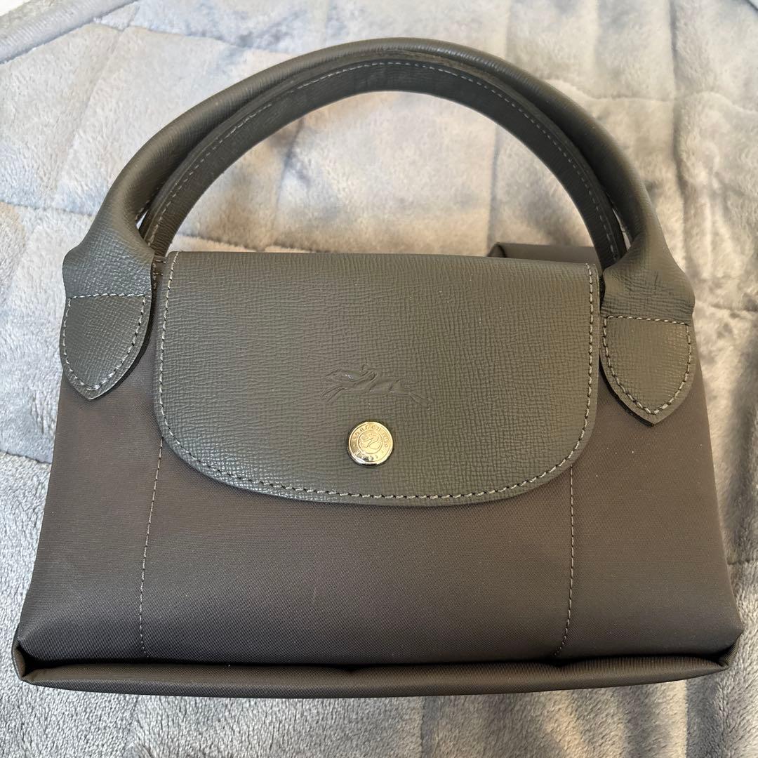 ⭐︎はっち　正規品！ロンシャン　ボストンバッグ　濃いグレー色