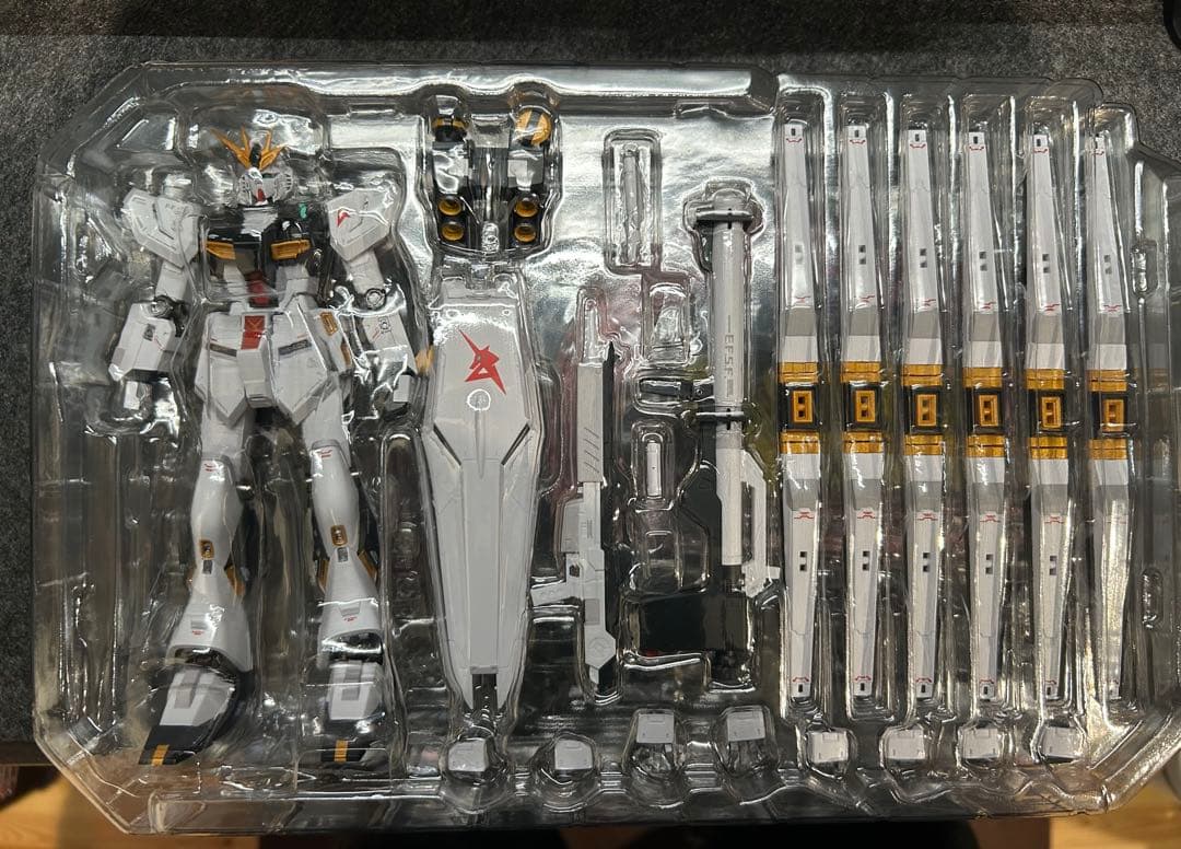 l Robot 魂　メタルロボット魂　νガンダム　ほぼ未使用