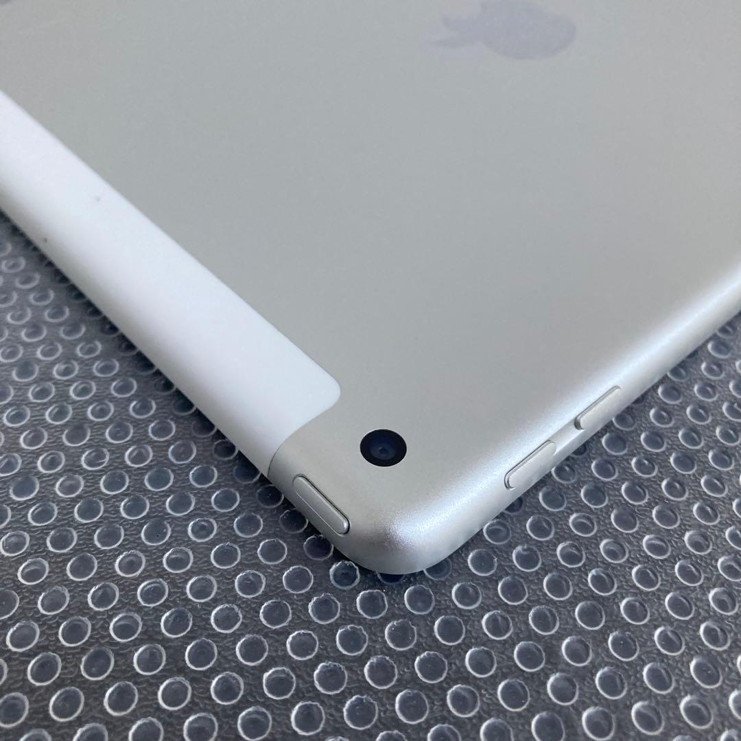 4100【早い者勝ち】iPad6 第6世代 32GB SIMフリー☆
