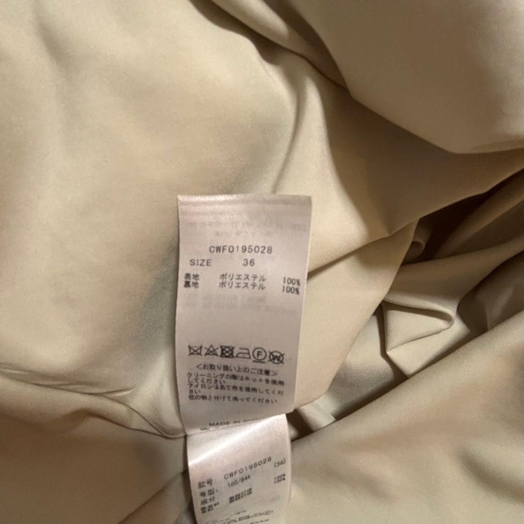 CELFORD ベージュ Vネック 長袖 フレアワンピース
