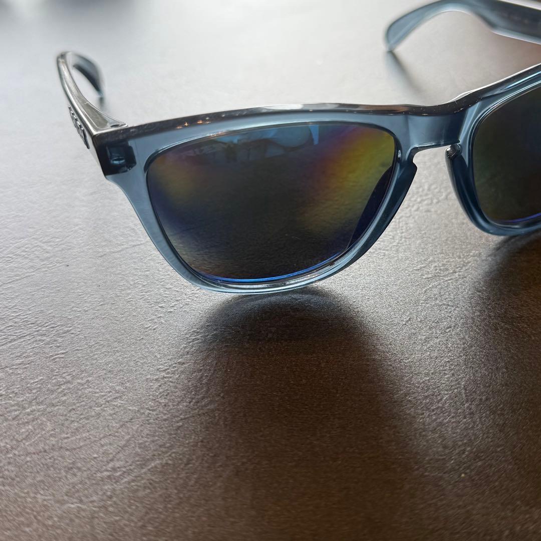 Oakley オークリー 偏光サングラス Frogskins OO9013