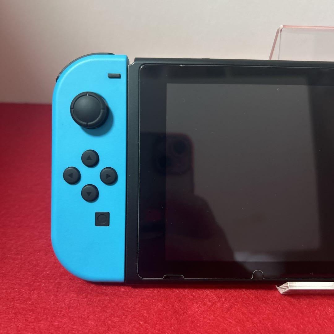 【極美品】Nintendo Switch　ニンテンドースイッチ本体
