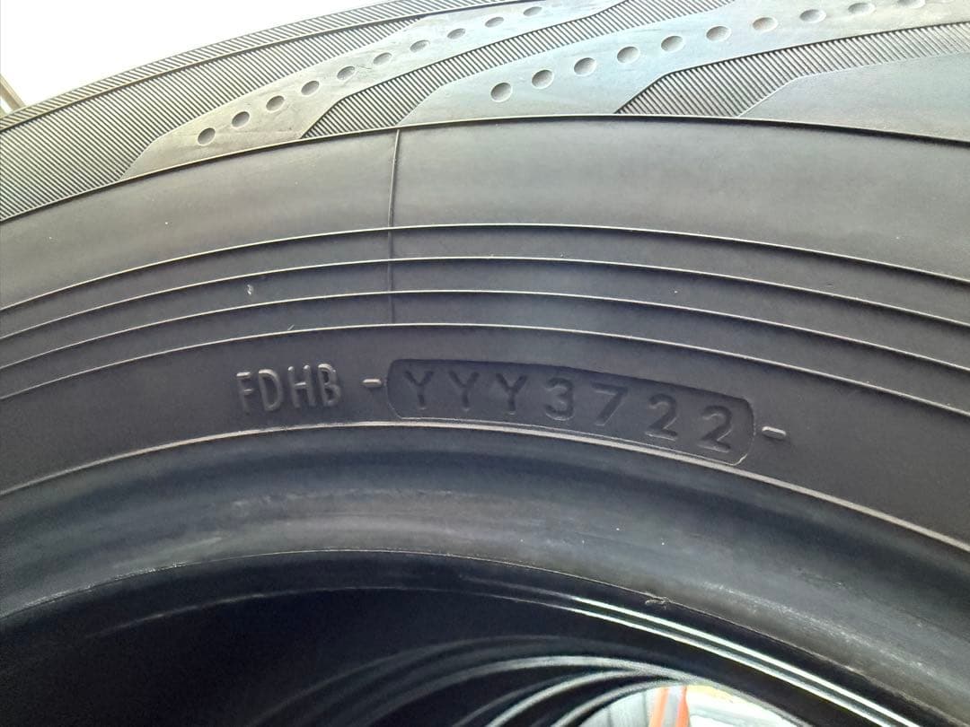 Daiヨコハマサマータイヤ215／65R16 98H