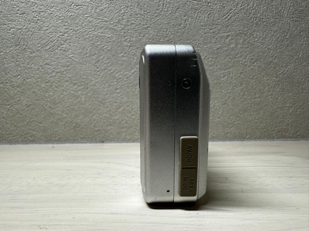 完動品【美品】CCD PENTAX Optio S40 乾電池　デジタルカメラ