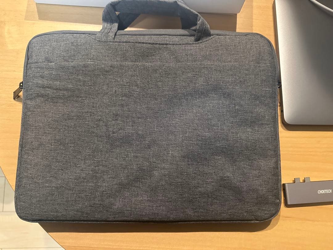 【美品】MacBook Pro 13.3 256GB スペースグレー 2019