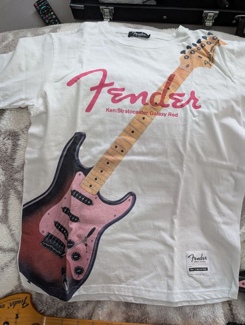 ギター Fender Ken Stratocaster Galaxy Red