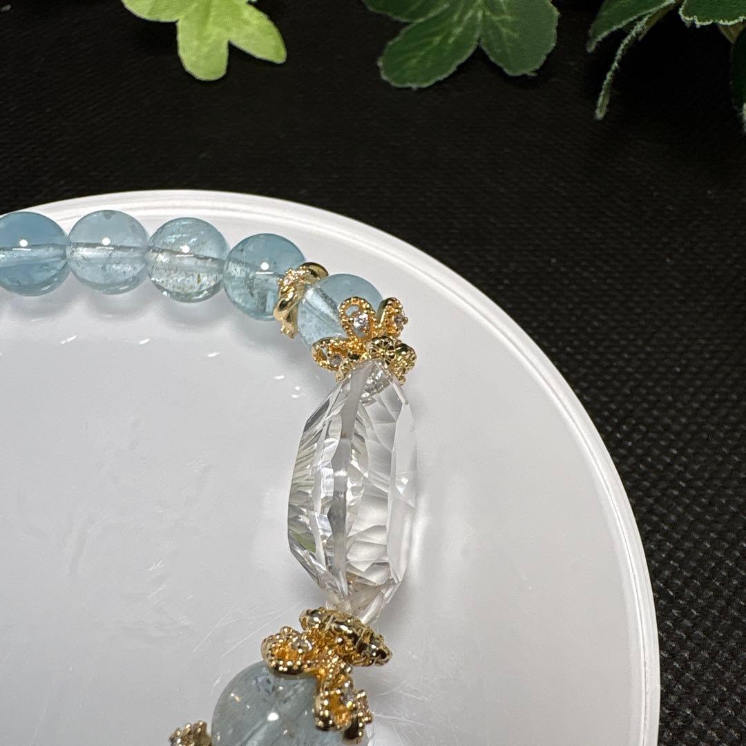 ブルートパーズ　水晶ジュエリーカット　ブレスレット
