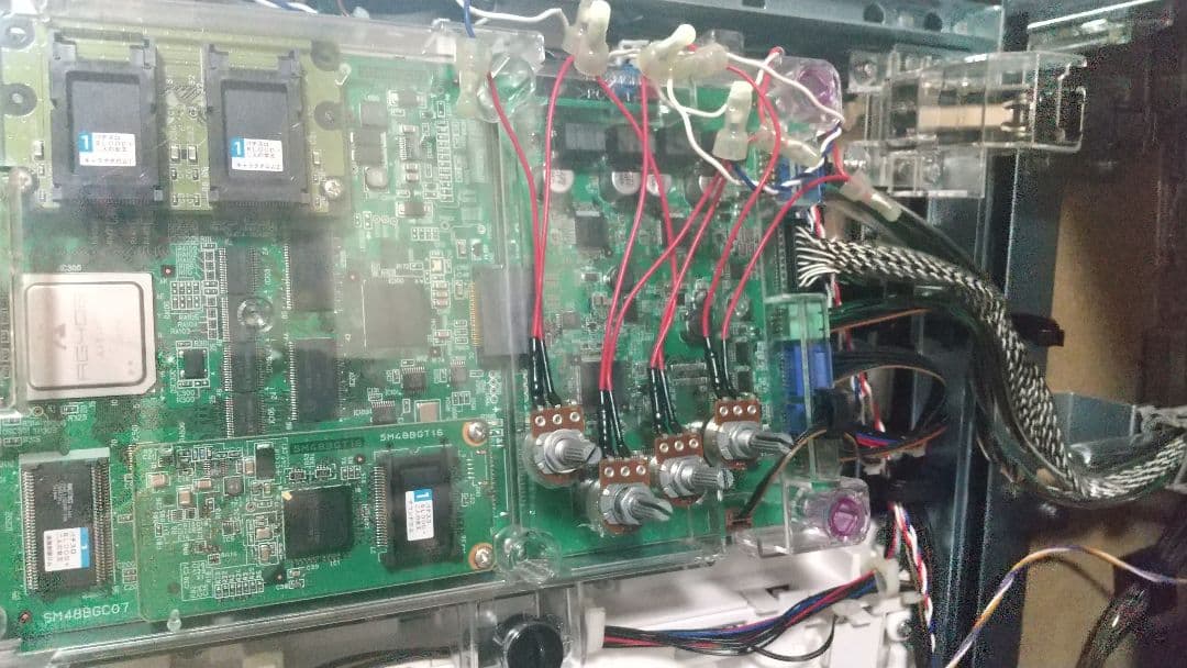 パチスロ実機　5号機　BLOOD+ 二人の女王　スロット　不要機付き