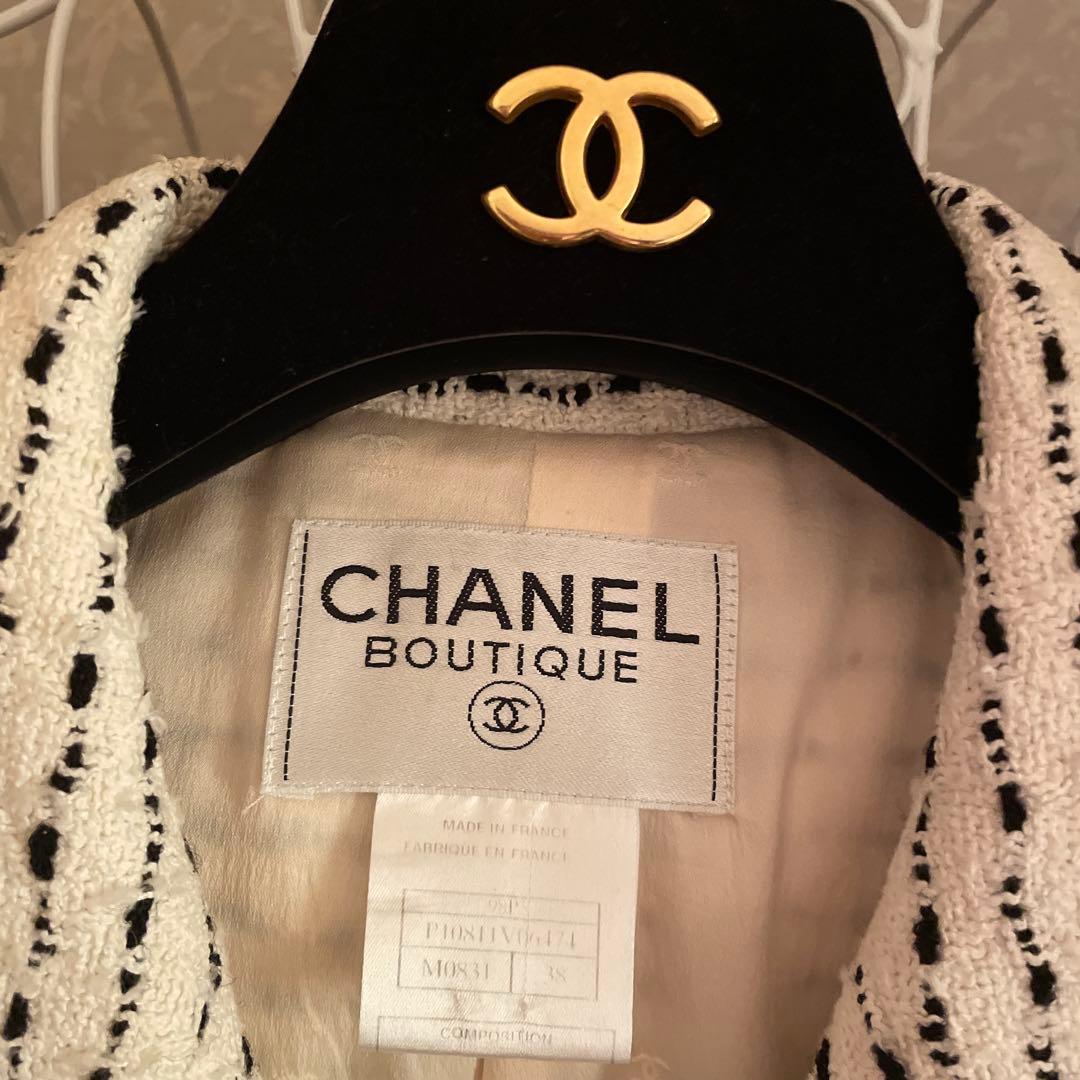 お値引き❗️本日価格CHANEL テーラードジャケット ３８ホワイト/ブラック