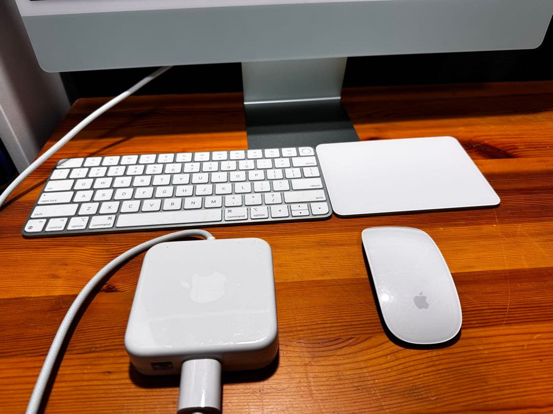 極美品 24インチ iMac (M1, 2021) 1TB/8GB USKey