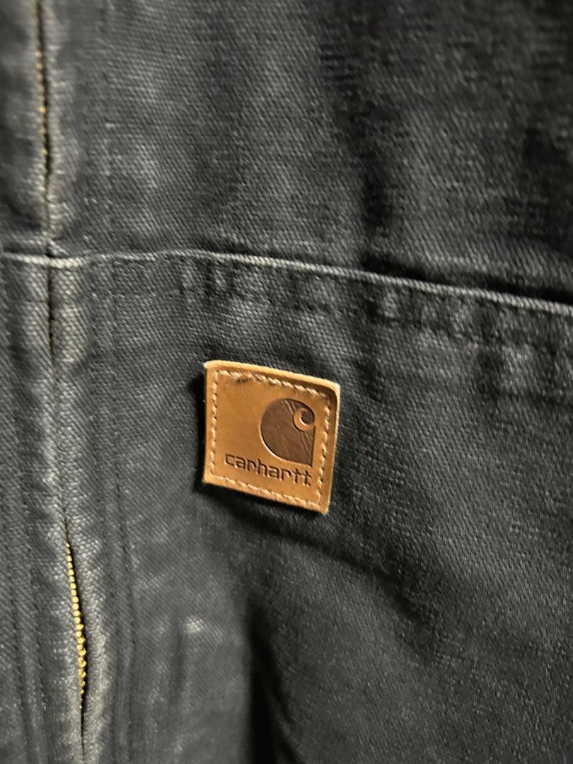 Carhartt フード付きダック地ベスト 黒