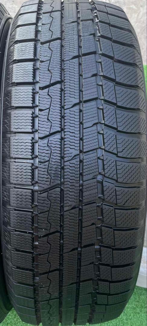 215/60R17 TOYO Winter TRANPATH TX スタッドレス