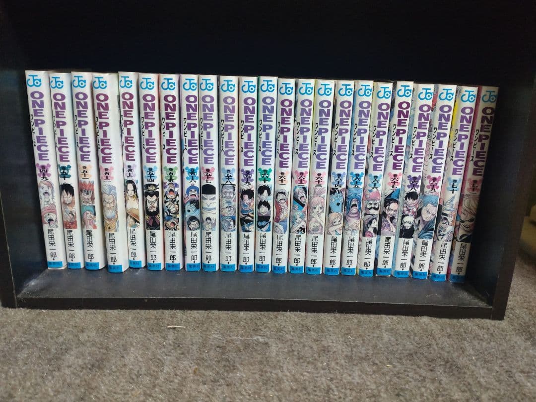 ワンピース 1巻〜92巻セット関連本4冊