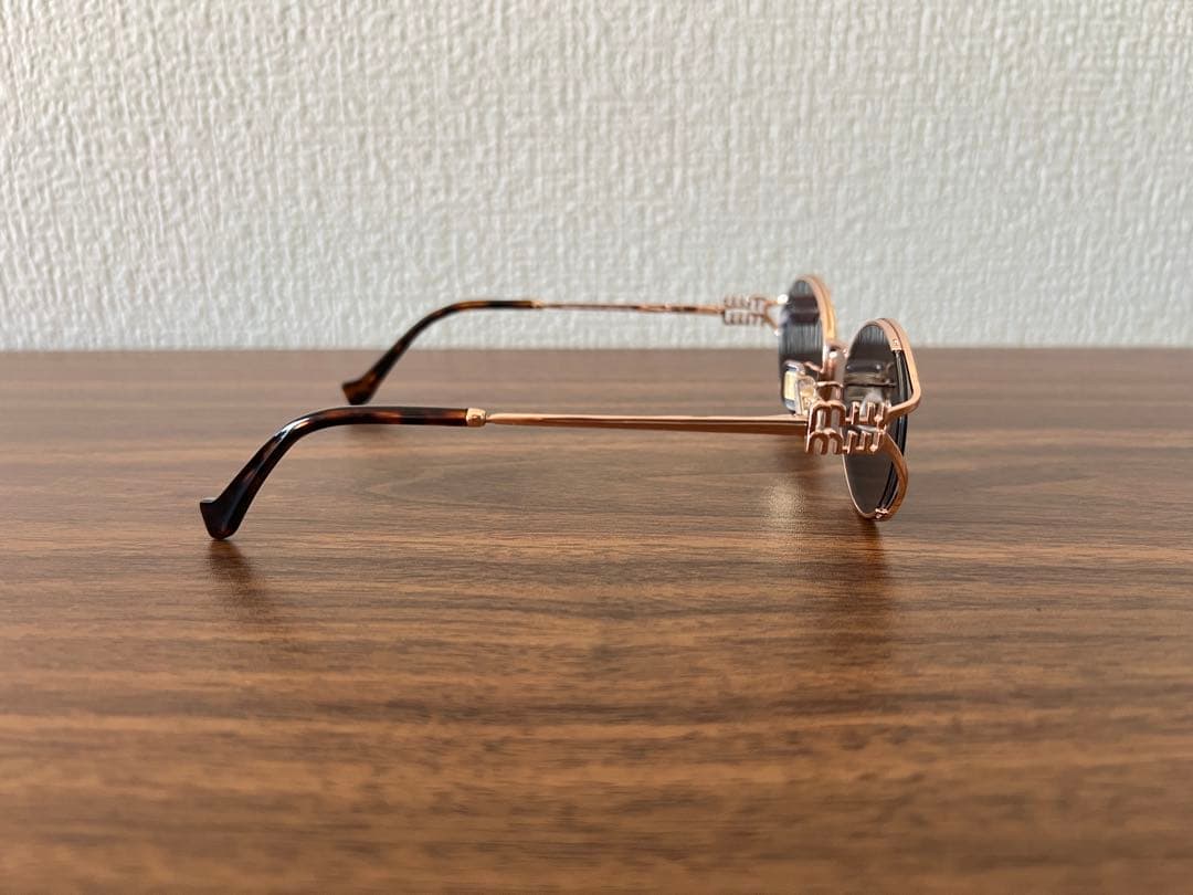 美品 miu miu サングラス ケース付き
