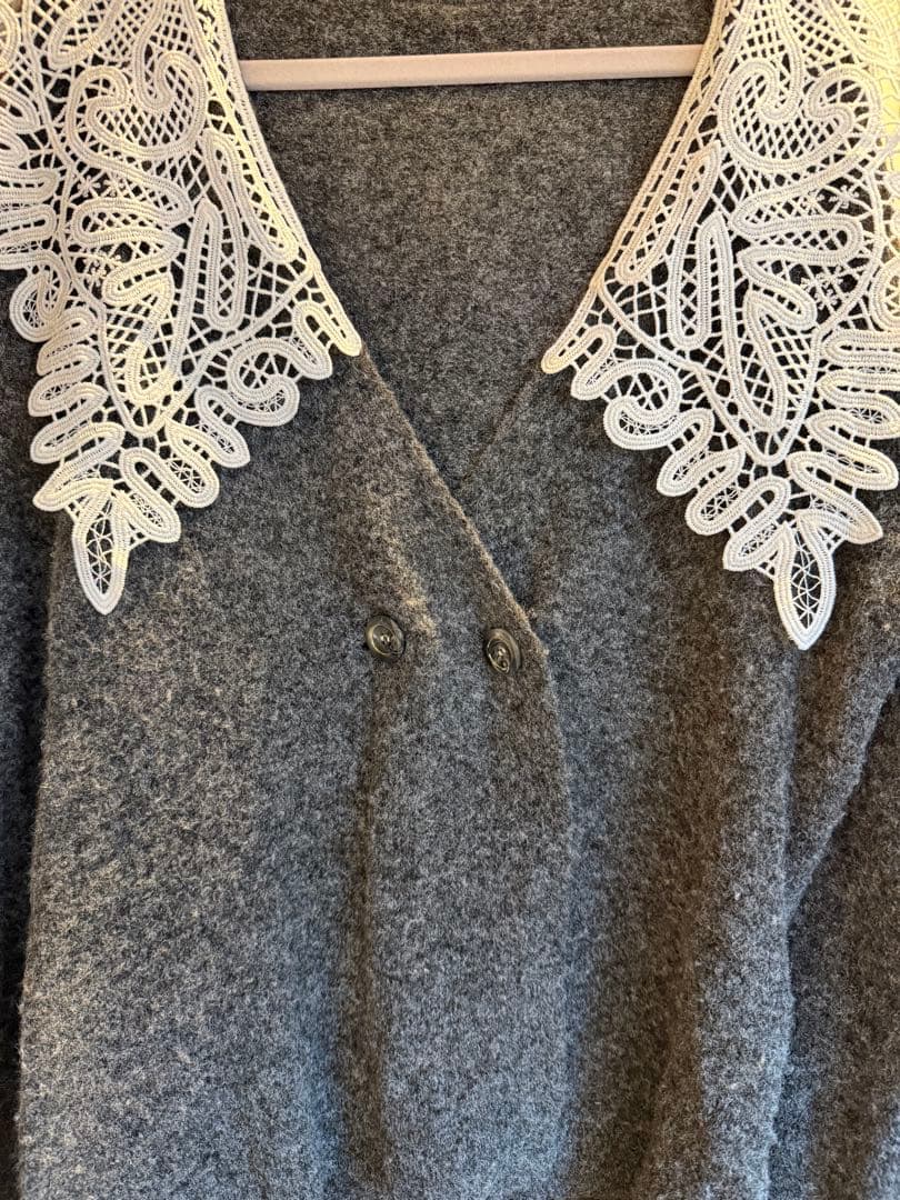 Acka. lace collar knit cardigan グレー