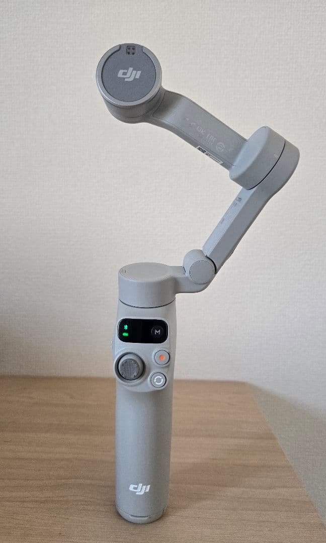 DJI Osmo Mobile7 スタビライザー