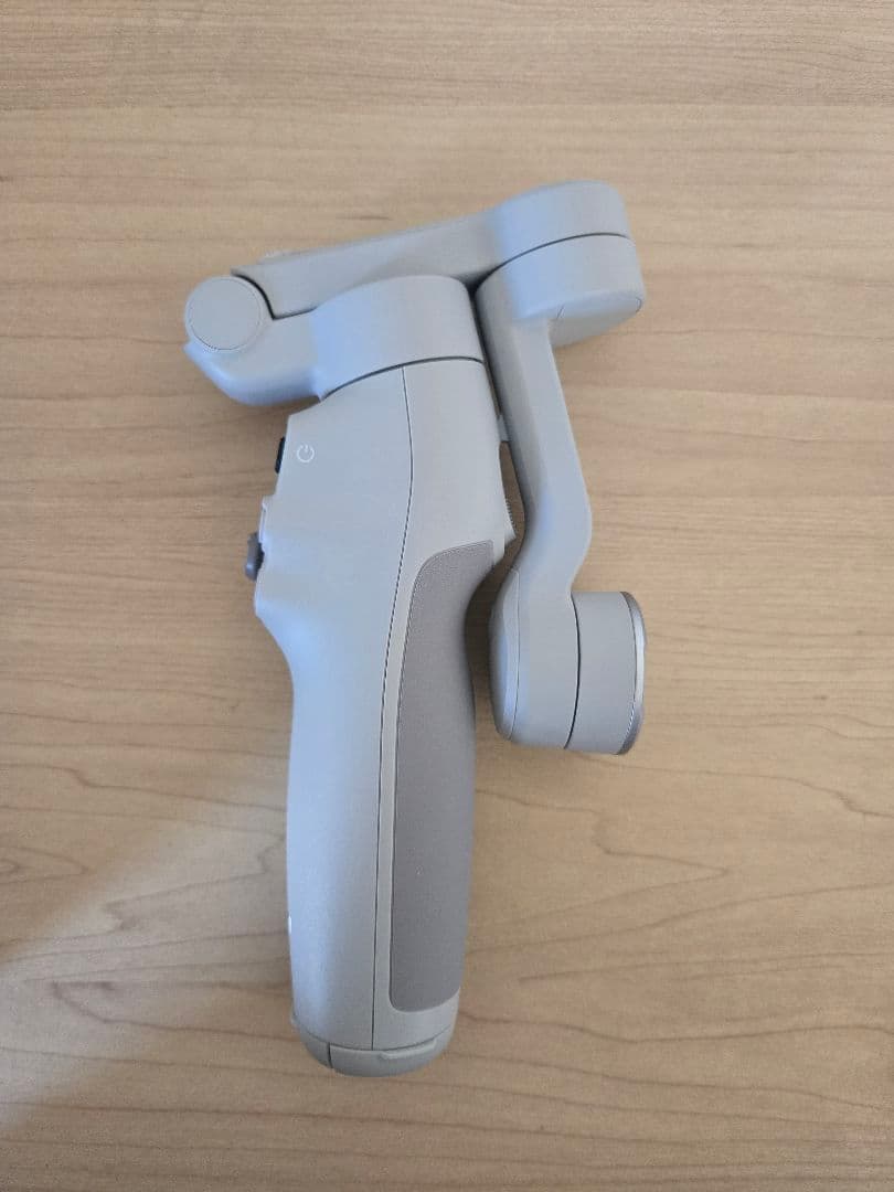 DJI Osmo Mobile7 スタビライザー