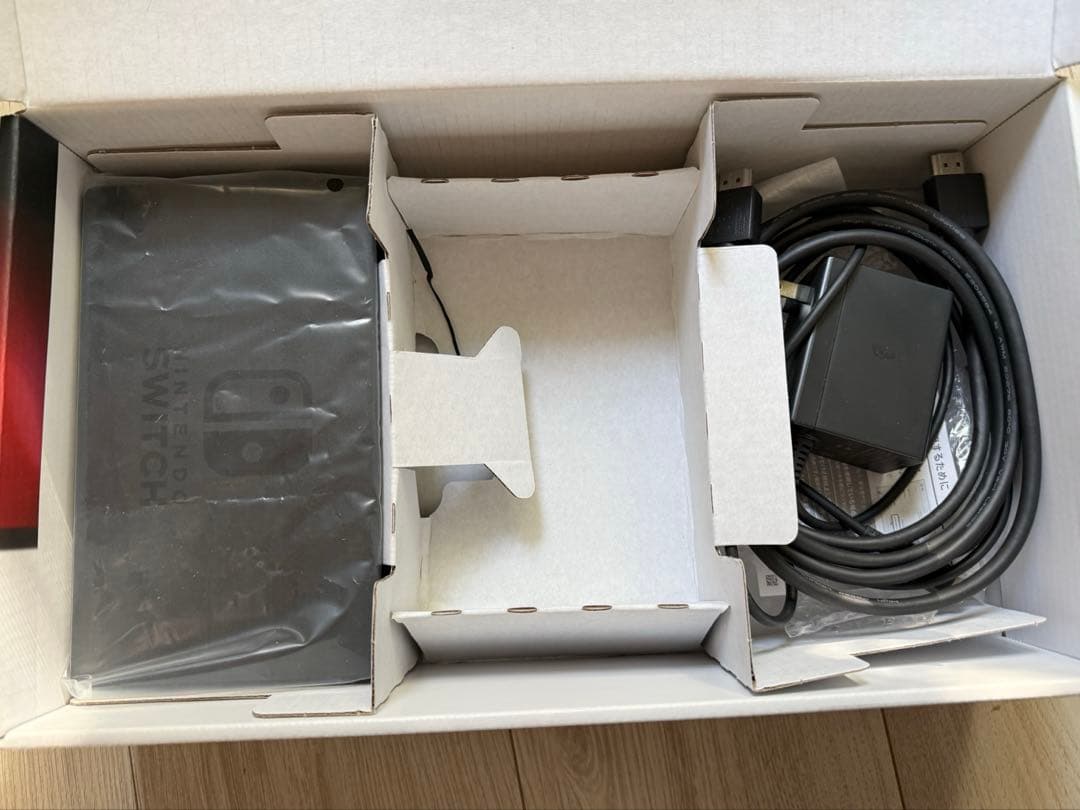 Nintendo Switch 本体のみ(コントローラーなし)