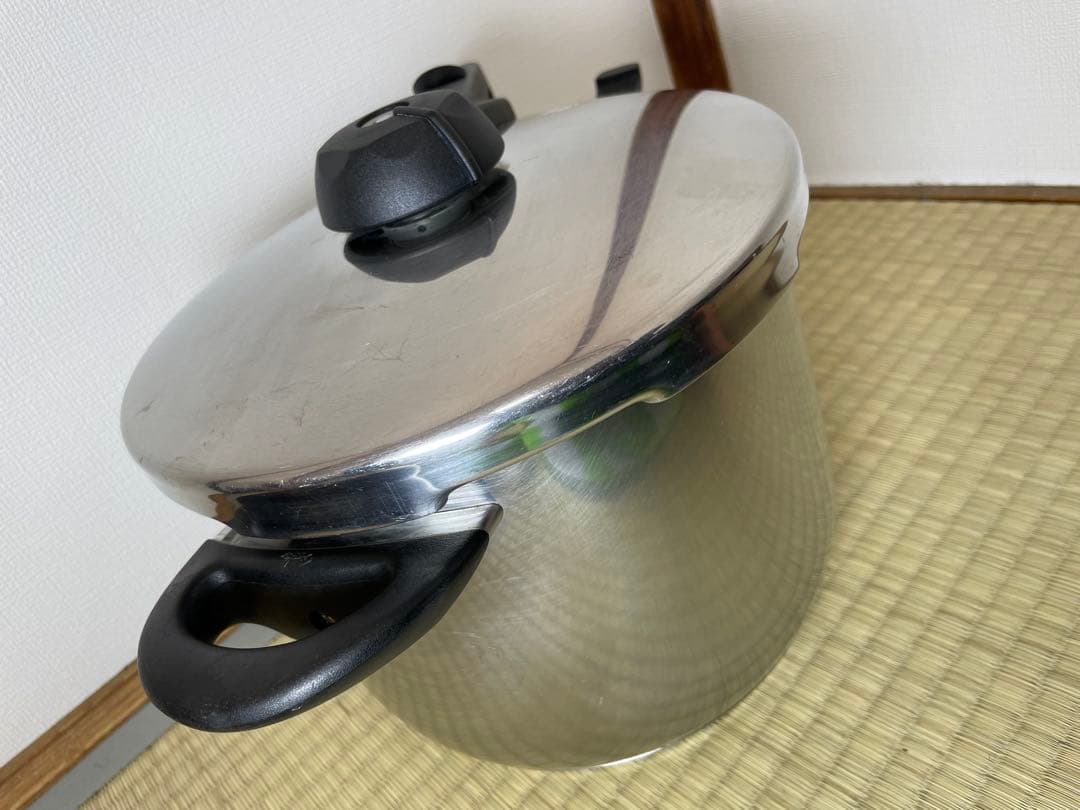 フィスラー圧力鍋ビタビットプレミアム6L22cm中古