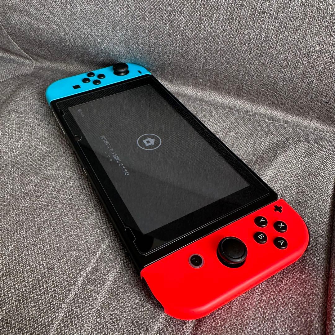 【ケース付き】Nintendo Switch ネオンブルー/ネオンレッド 本体